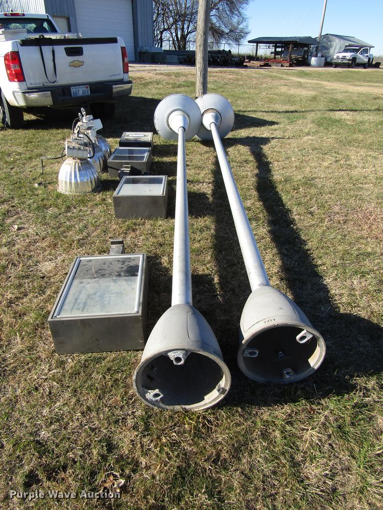 image for item DD3840 Building materials