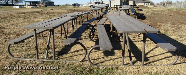 image for item DD3842 (4) picnic tables