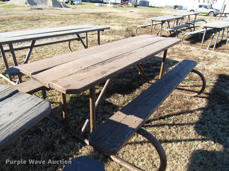 image for item DD3842 (4) picnic tables