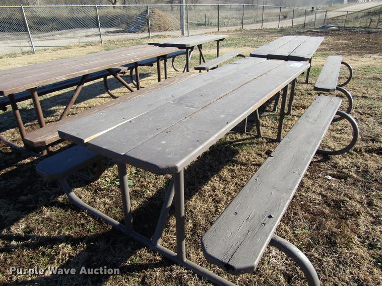 image for item DD3842 (4) picnic tables