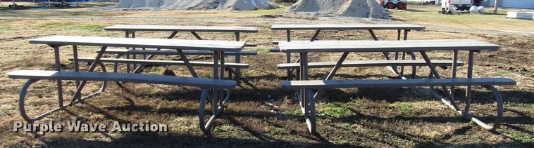 image for item DD3843 (4) picnic tables