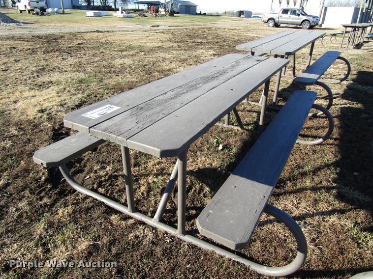 image for item DD3843 (4) picnic tables
