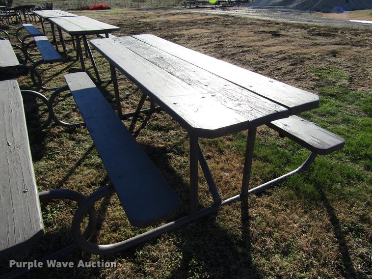 image for item DD3844 (6) picnic tables