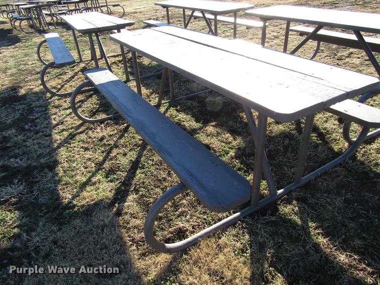 image for item DD3844 (6) picnic tables