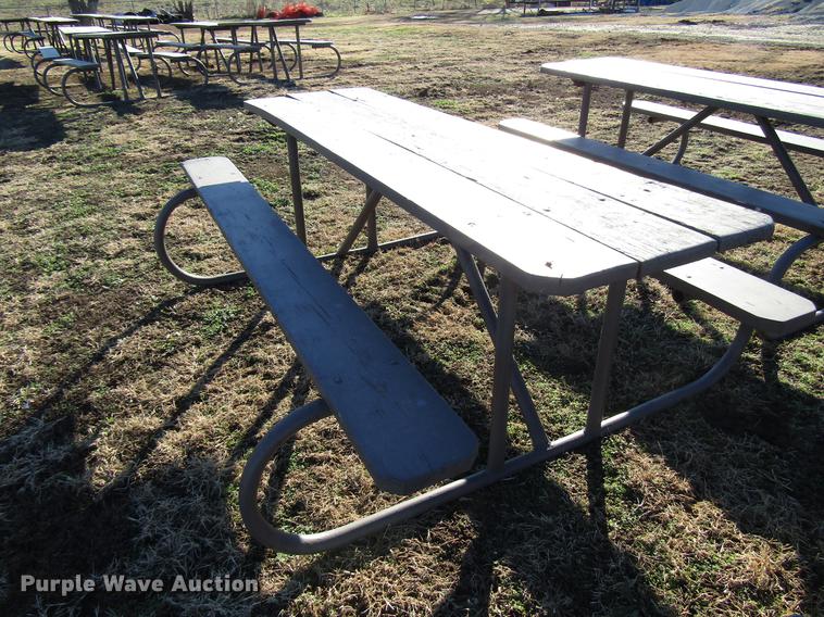 image for item DD3844 (6) picnic tables
