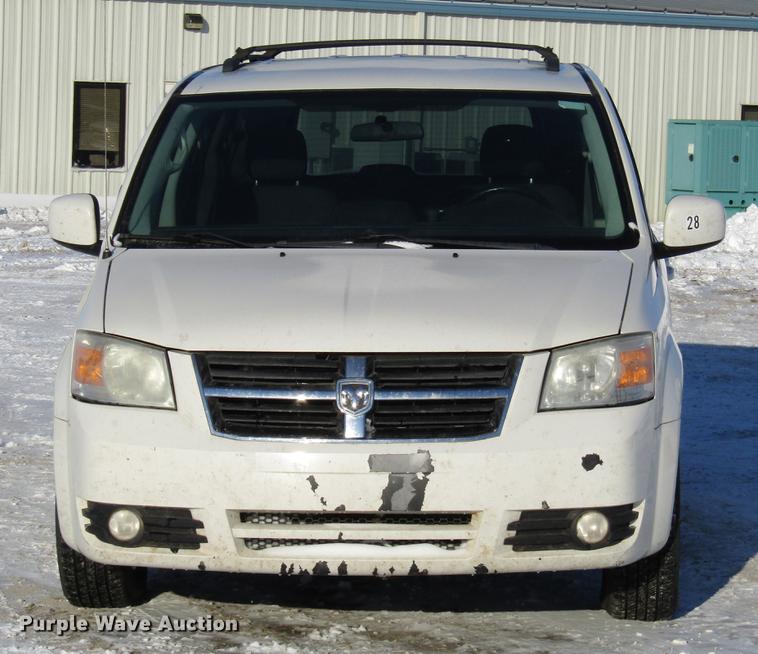 image for item DD3882 2010 Dodge Grand Caravan van