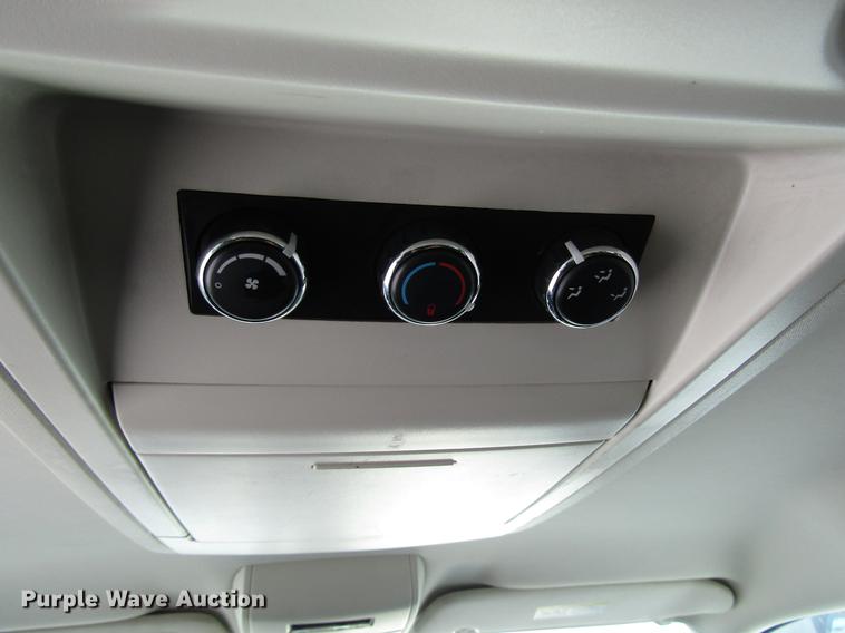 image for item DD3882 2010 Dodge Grand Caravan van