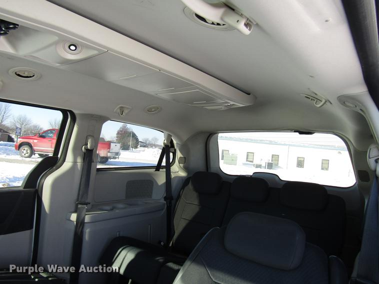 image for item DD3882 2010 Dodge Grand Caravan van