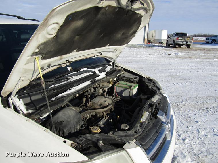 image for item DD3882 2010 Dodge Grand Caravan van