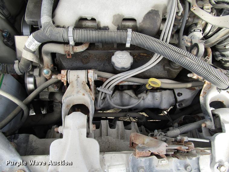 image for item DD3883 2004 Pontiac Montana van