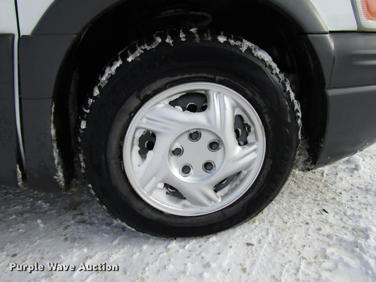 image for item DD3883 2004 Pontiac Montana van