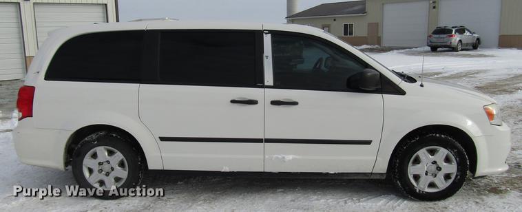 image for item DD3884 2013 Dodge Grand Caravan van