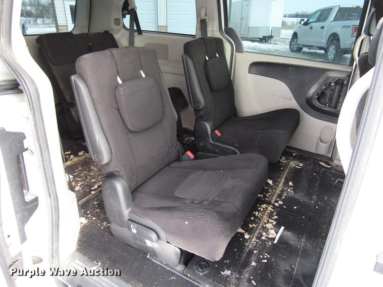 image for item DD3884 2013 Dodge Grand Caravan van