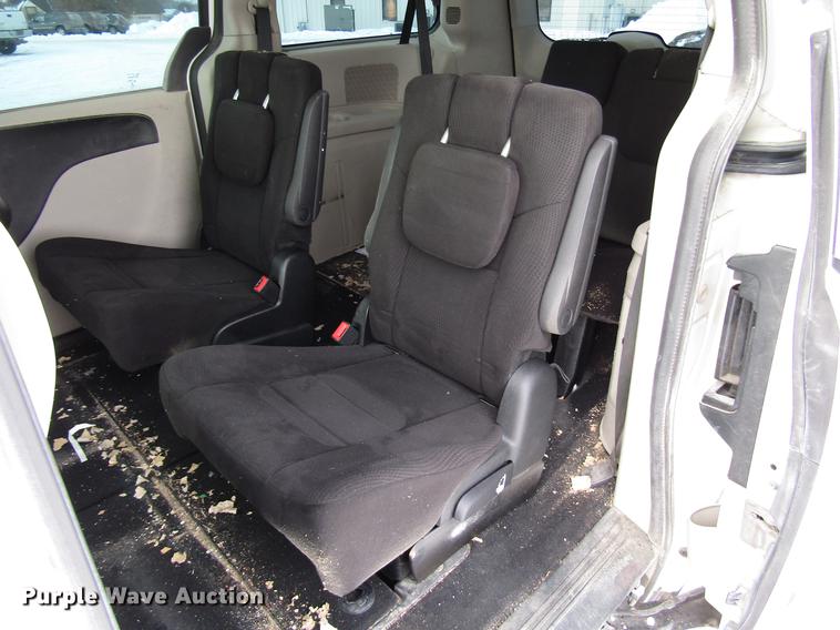 image for item DD3884 2013 Dodge Grand Caravan van
