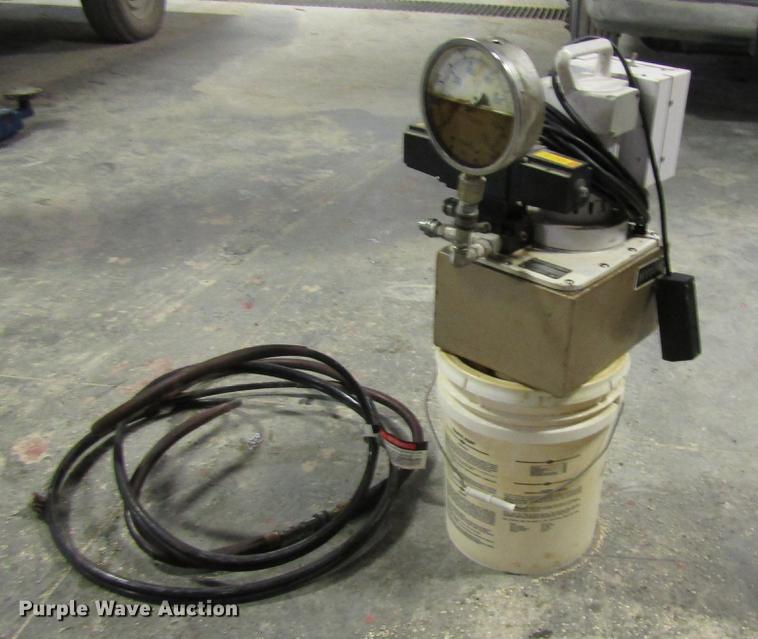 image for item DD3886 Hytorc C hydraulic power unit