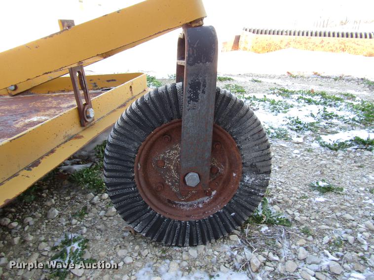 image for item DD3887 King Cutter rotary mower