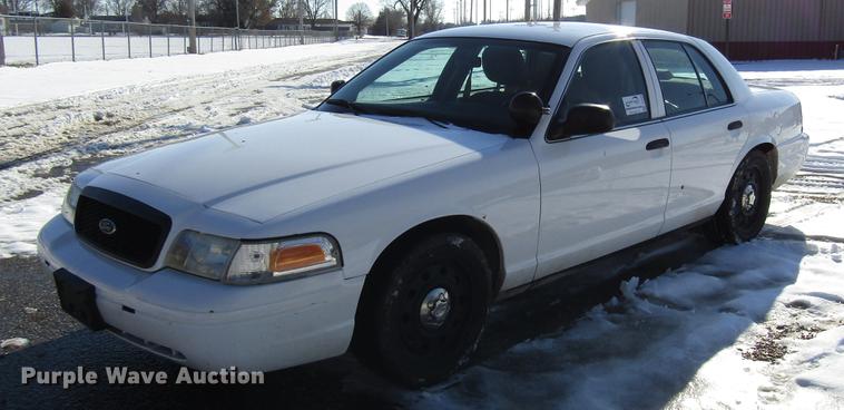 image for item DD3889 2011 Ford Crown Victoria Police Interceptor