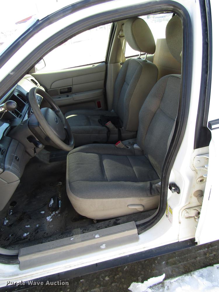 image for item DD3889 2011 Ford Crown Victoria Police Interceptor