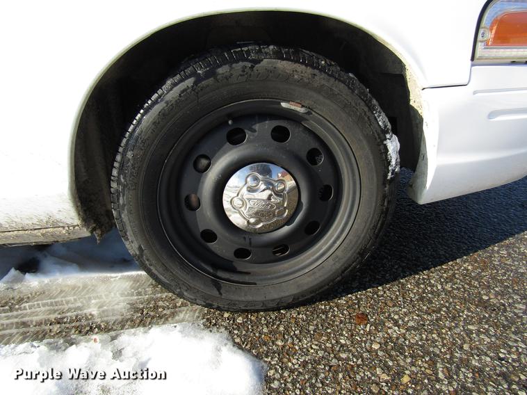 image for item DD3889 2011 Ford Crown Victoria Police Interceptor