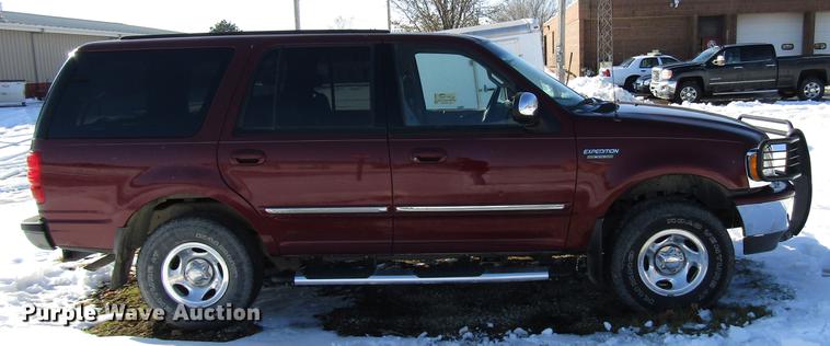 image for item DD3890 1998 Ford Expedition Eddie Bauer SUV