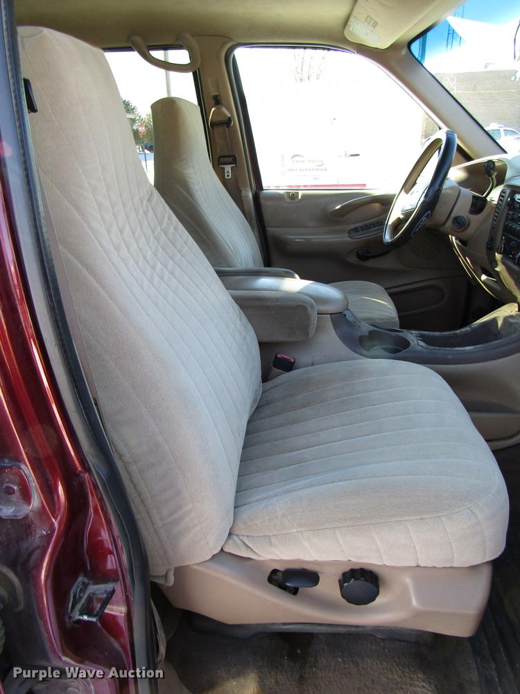 image for item DD3890 1998 Ford Expedition Eddie Bauer SUV