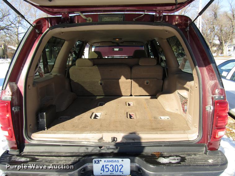 image for item DD3890 1998 Ford Expedition Eddie Bauer SUV