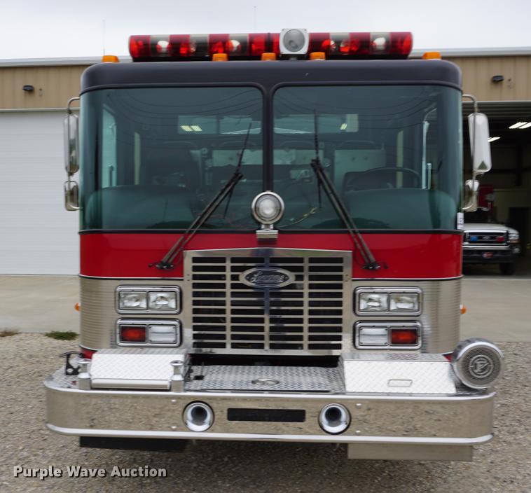 image for item DD6623 1994 HME Luverne fire truck