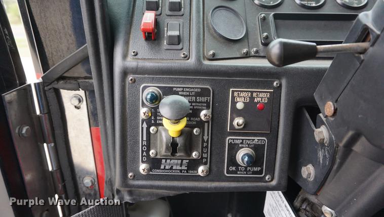 image for item DD6623 1994 HME Luverne fire truck