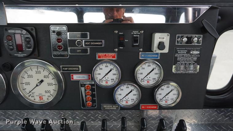 image for item DD6623 1994 HME Luverne fire truck