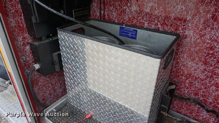 image for item DD6623 1994 HME Luverne fire truck