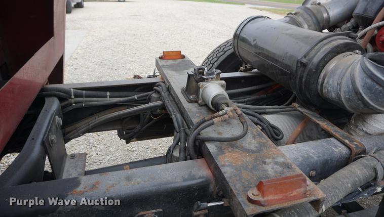 image for item DD6623 1994 HME Luverne fire truck