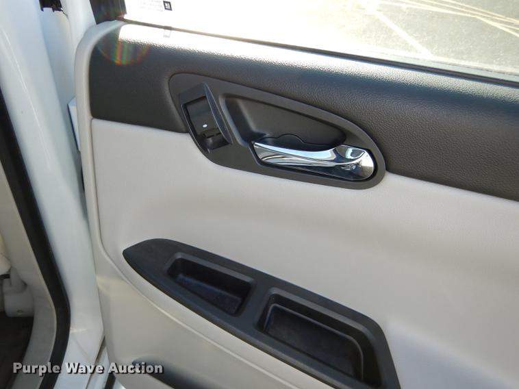 image for item DD8942 2011 Chevrolet Impala