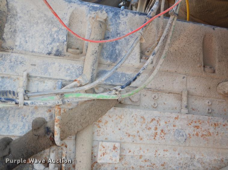 image for item DD8950 1997 Ford LT9000 rollback truck