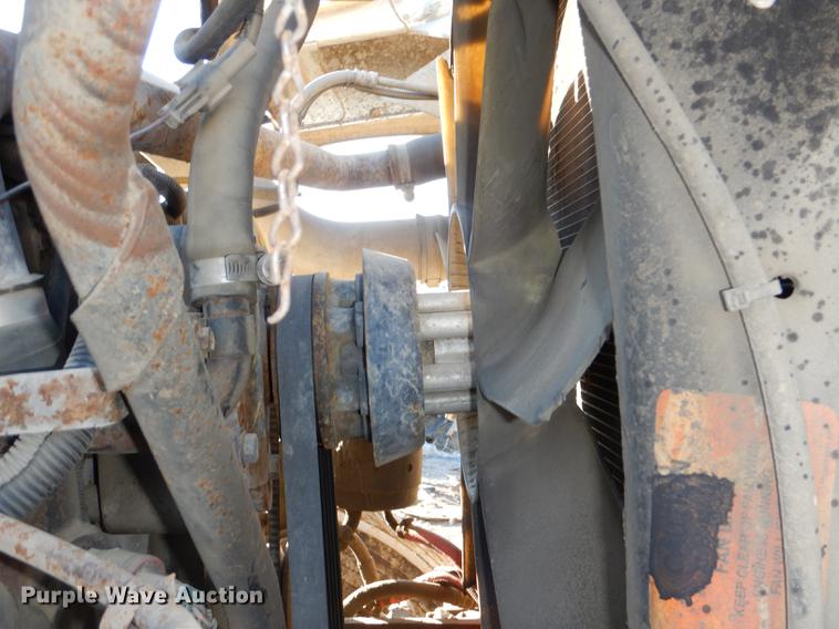 image for item DD8950 1997 Ford LT9000 rollback truck