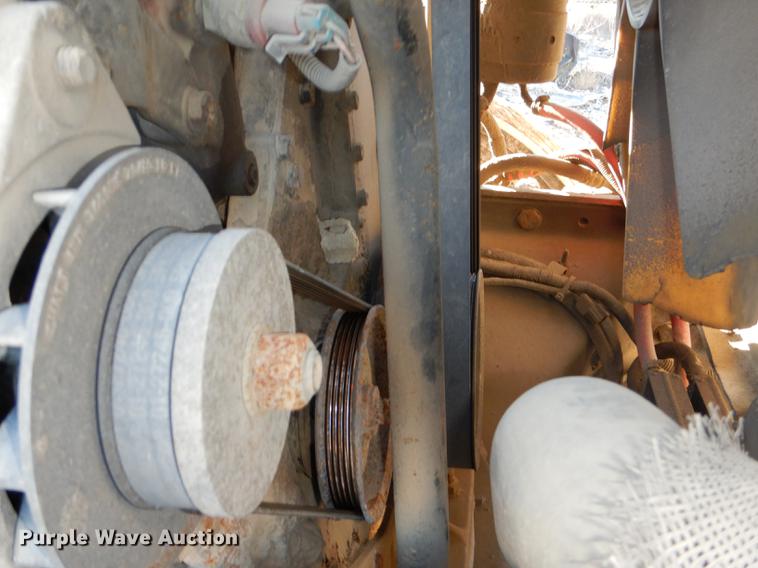 image for item DD8950 1997 Ford LT9000 rollback truck