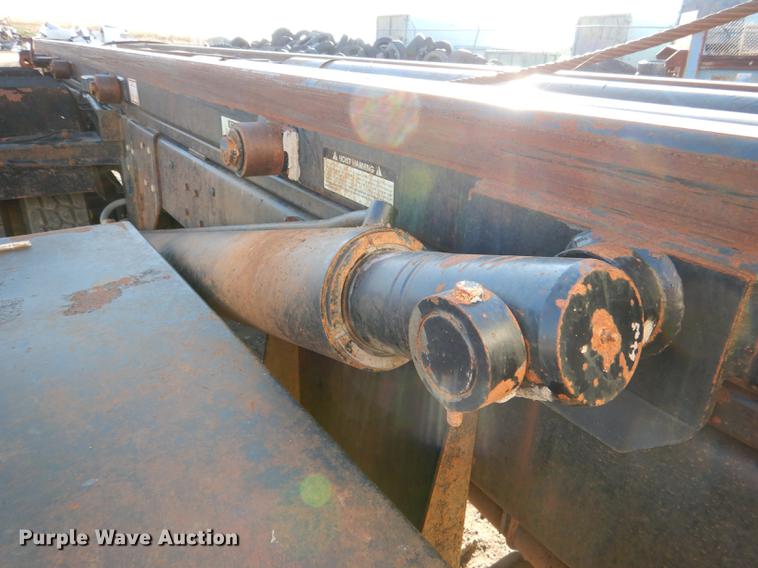 image for item DD8950 1997 Ford LT9000 rollback truck