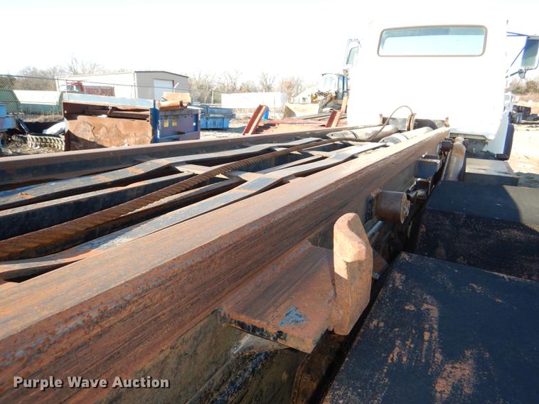 image for item DD8950 1997 Ford LT9000 rollback truck