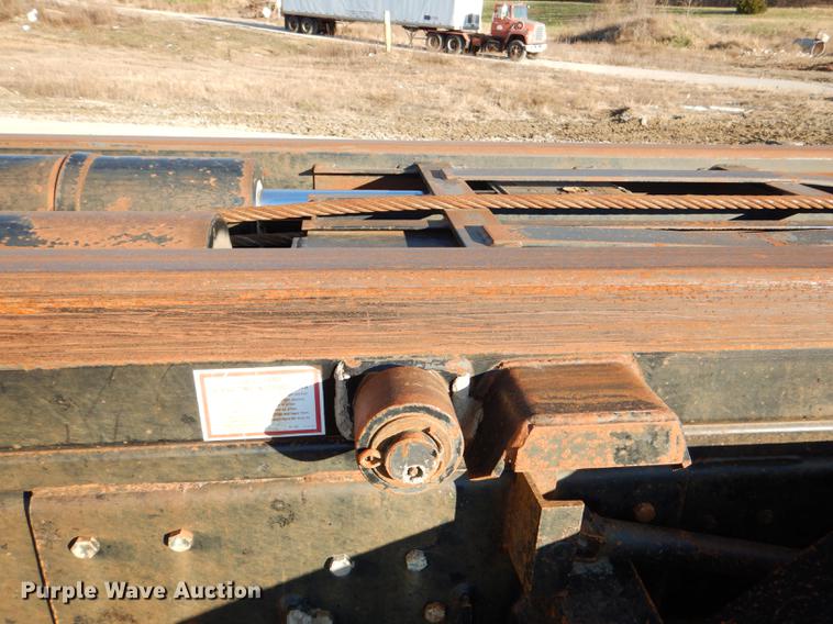 image for item DD8950 1997 Ford LT9000 rollback truck