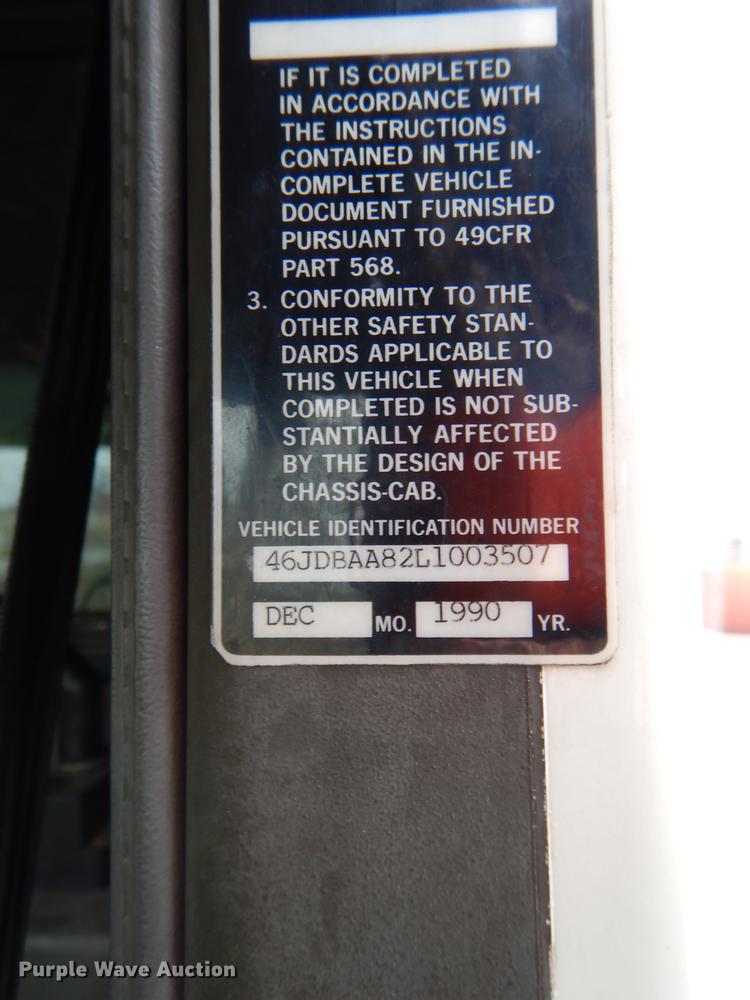 image for item DD8998 1990 E-one fire truck