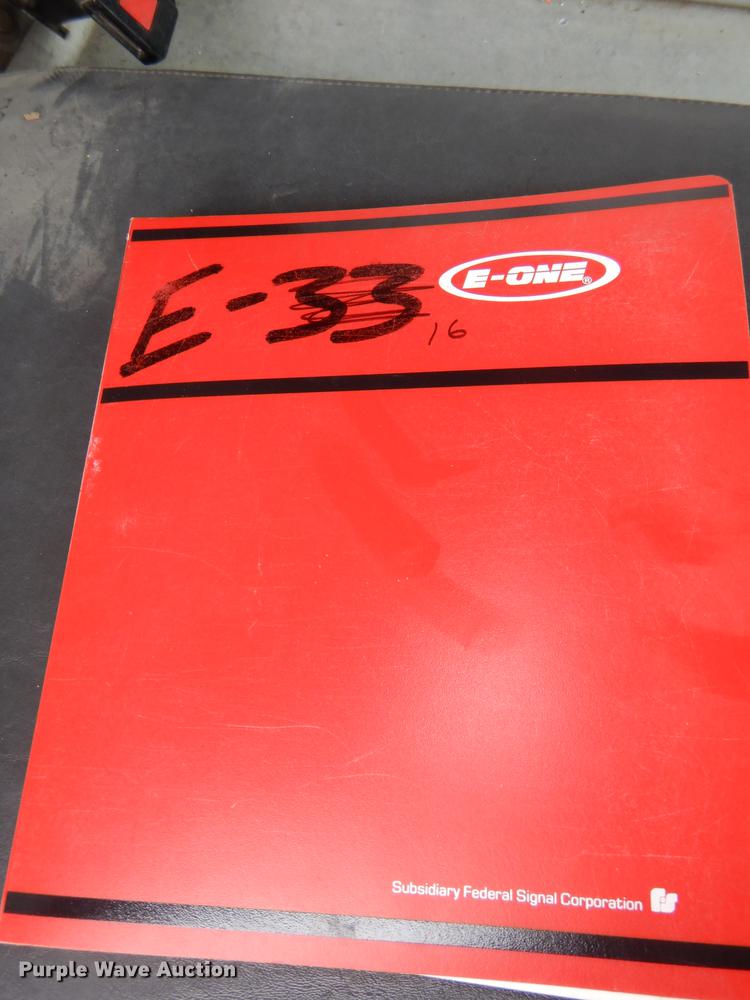 image for item DD8998 1990 E-one fire truck