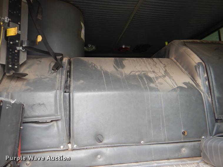 image for item DD8998 1990 E-one fire truck