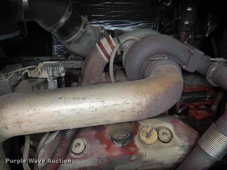 image for item DD8998 1990 E-one fire truck