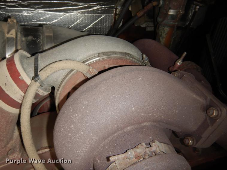 image for item DD8998 1990 E-one fire truck