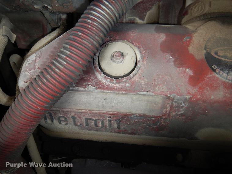 image for item DD8998 1990 E-one fire truck