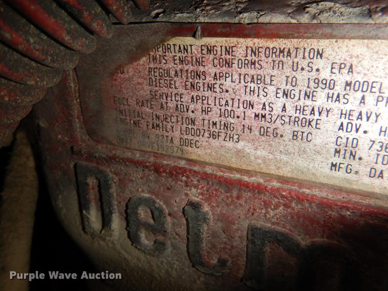 image for item DD8998 1990 E-one fire truck