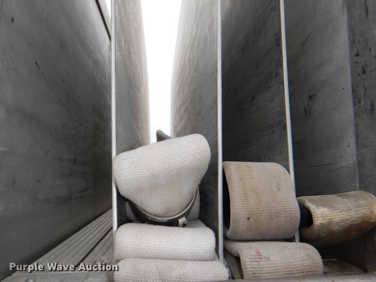 image for item DD8998 1990 E-one fire truck