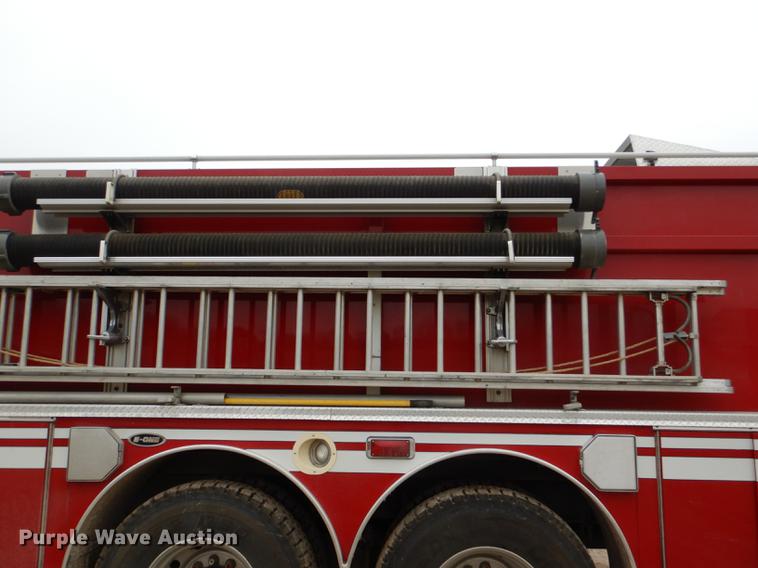 image for item DD8998 1990 E-one fire truck