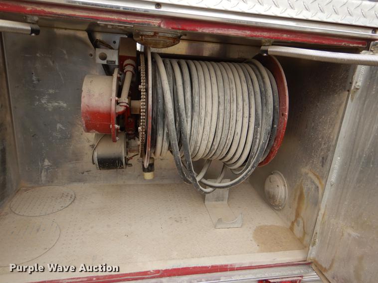 image for item DD8998 1990 E-one fire truck