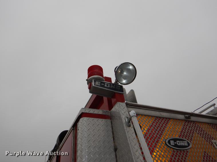 image for item DD8998 1990 E-one fire truck