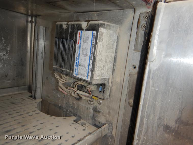 image for item DD8998 1990 E-one fire truck